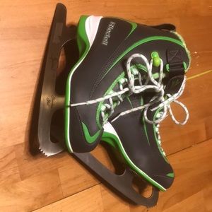 Kids Rieddell ice skates size 13